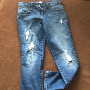 Children’s Place distressed jegging